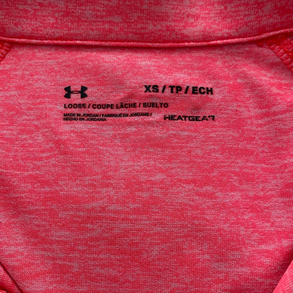 Under Armour, pink quarter zip - Picture 2 of 4